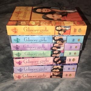 All 7 seasons of Gilmore Girls (DISC)